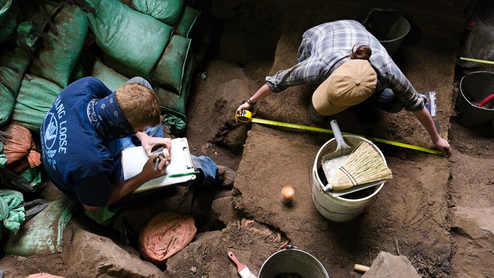 Favell Museum offers archaeological lectures on local, ancient artifacts